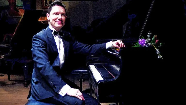 Cierre Aniversario: Concierto del pianista ruso Konstantin Lapshin